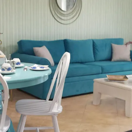 Pirofani Apartment
