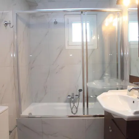 Pirofani Apartment Apolpaina