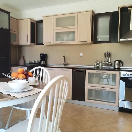 Apartment Pirofani
