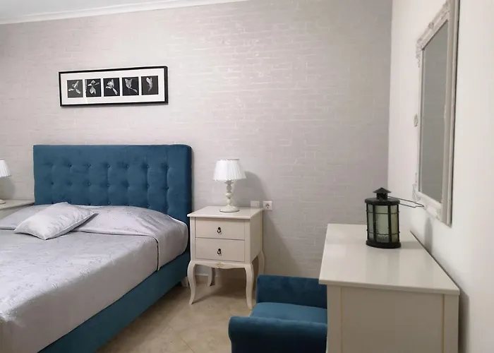 Apartment Pirofani