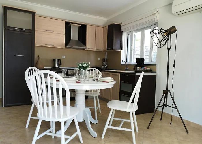 Apartment Pirofani